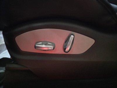 Porsche Macan GTS PACK CHRONO BOSE PANO LED CUIR NAVI 1 HAND FULL SERVICE PORSCHE