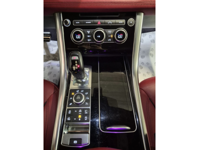 Land-Rover Range Rover Sport 5.0 V8 SUPERCHARGED AUTOBIOGRAPHY MERIDIAN HEAD UP PANO CUIR NAVI