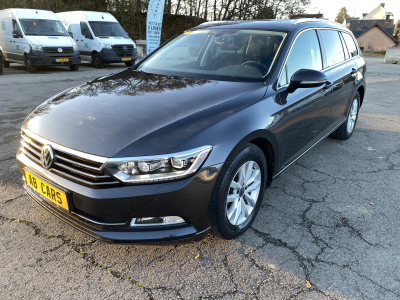 Volkswagen Passat Variant 2.0Tdi Comfortline Apple CarPlay Navi AHK Digital Cockpit ACC