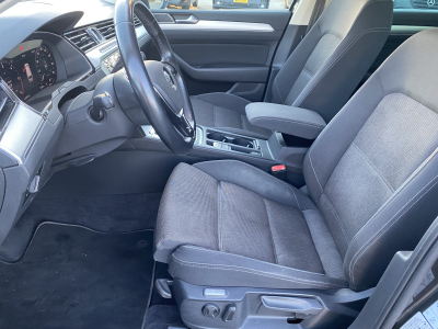 Volkswagen Passat Variant 2.0Tdi Comfortline Apple CarPlay Navi AHK Digital Cockpit ACC