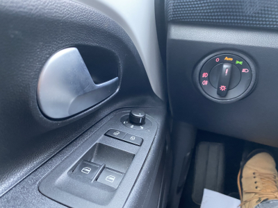 Volkswagen up! 1.0i Kamera PDC Klima