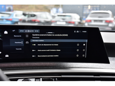 Peugeot 5008 Hybrid 145 Allure e-DSC6