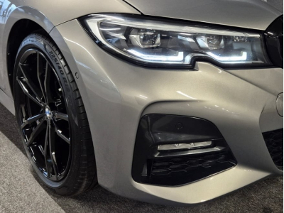 BMW 320 D XDRIVE TOURING M SPORT PAKET HEAD UP PANO CUIR NAVI