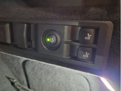 BMW 320 D XDRIVE TOURING M SPORT PAKET HEAD UP PANO CUIR NAVI