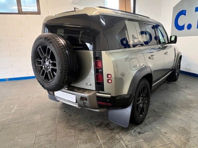 Land-Rover Defender D200 X-Dynamic 110 - 1Hand