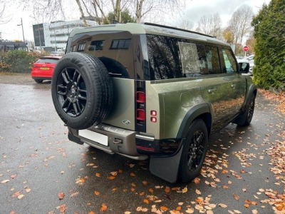 Land-Rover Defender D200 X-Dynamic 110 - 1Hand