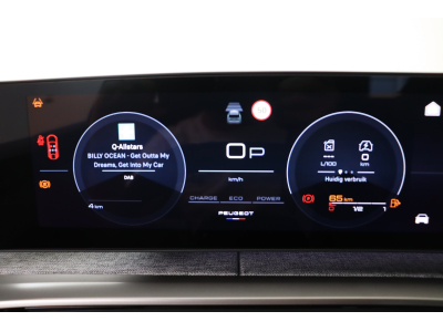 Peugeot 3008 1.2 Hybrid 145 Allure e-DSC6