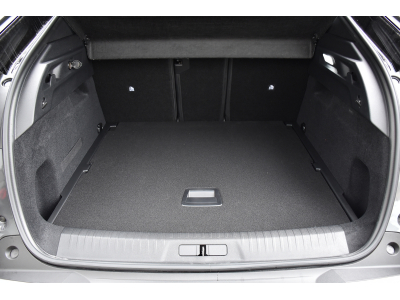 Peugeot 3008 1.2 Hybrid 145 GT e-DSC6