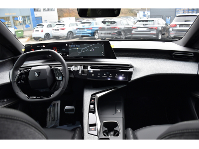 Peugeot 3008 1.2 Hybrid 145 GT e-DSC6