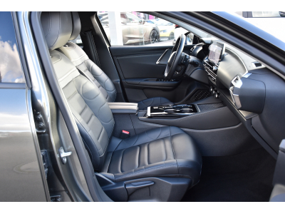 Citroën C5 X 1.2 PureTech Shine EAT8