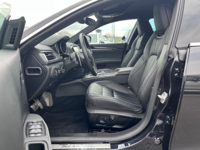 Maserati Ghibli Maserati Ghibli GranSport 3.0 V6 DIESEL / Harmann & Kardon/ 20*