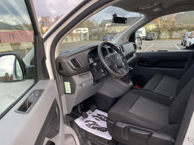 Peugeot Expert 1.5Hdi 130 9 places Navi Apple CarPlay Camera AHK