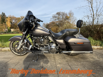Harley-Davidson Street Glide Special 