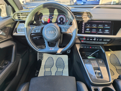 Audi A3 30 TFSI CAMERA CARPLAY GPS SIEGES CHAUFFANTS