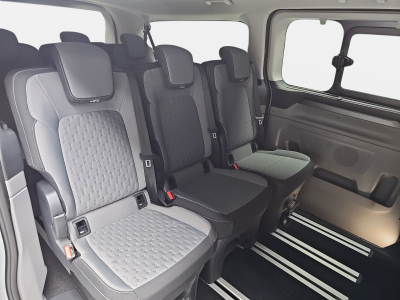 Ford Tourneo Custom 2.0 TDCI ECOBLUE 170 L2 Titanium