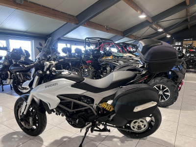 Ducati Hypermotard 821 