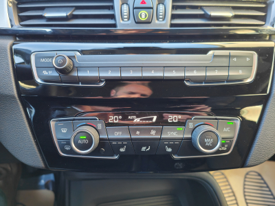 BMW X1 SDRIVE 18i PACK M CARPLAY GPS CUIR SIEGES CHAUFF