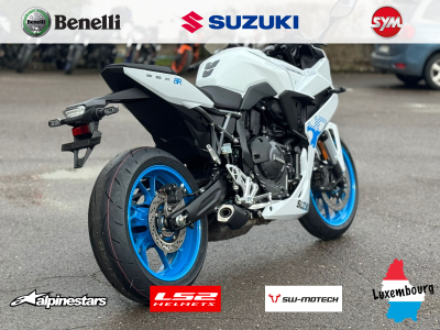 Suzuki GSX-8R 2025