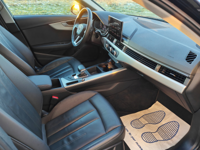 Audi A4 30 TDI S-LINE S-TRONIC CARPLAY GPS CUIR