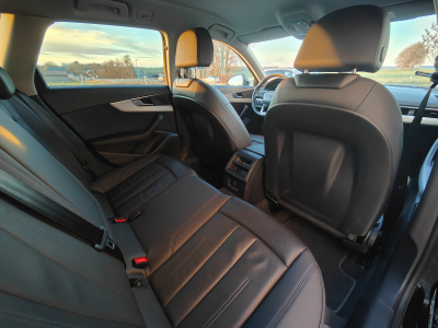 Audi A4 30 TDI S-LINE S-TRONIC CARPLAY GPS CUIR