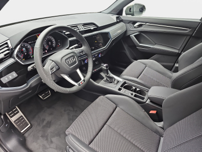 Audi Q3 35 TFSI S-Tronic 150 S-Line