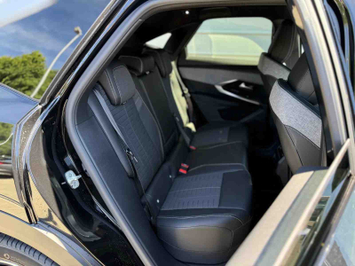 Peugeot 3008 1.2 Hybrid 145 E-DSC6 GT