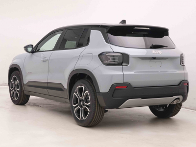 Jeep Avenger 1.2 e-Hybrid DCT 110 Summit