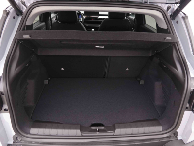 Jeep Avenger 1.2 e-Hybrid DCT 110 Summit