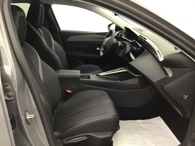 Peugeot 308 1.5 BlueHDI 130 EAT8 ALLURE