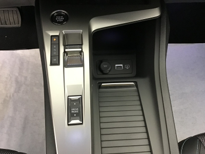 Peugeot 308 1.5 BlueHDI 130 EAT8 ALLURE