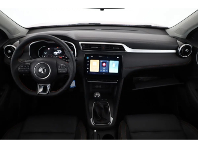 MG ZS 1.5 T-GDI 106 Luxury