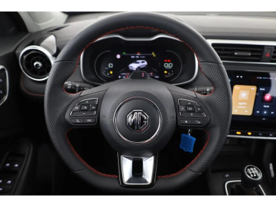 MG ZS 1.5 T-GDI 106 Luxury