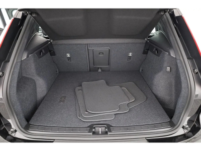 Volvo XC40 B3 Mild-Hybrid 163