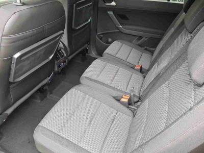 Volkswagen Touran 1.5 TSI 150 DSG Confortline 7 places