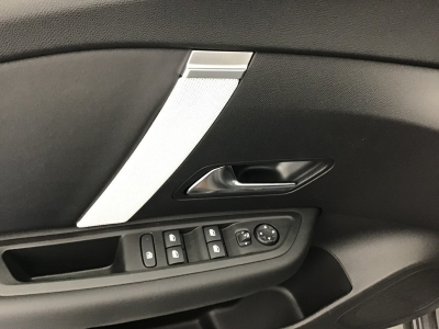 Citroën C4 1.2 Hybride e-DSC6 145 MAX