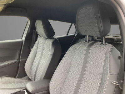 Peugeot 2008 1.2 Hybrid 110 E-DSC6 ALLURE