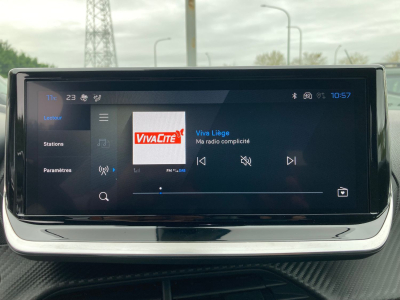 Peugeot 2008 1.2 Hybrid 110 E-DSC6 ALLURE