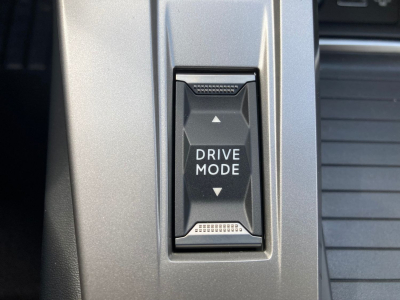 Peugeot 308 1.5 BlueHDI 130 EAT8 ALLURE