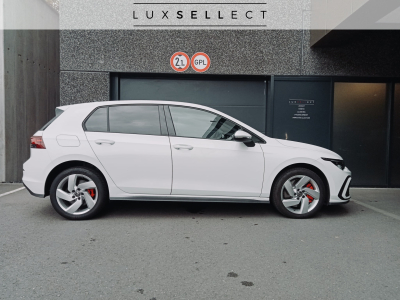 Volkswagen Golf GTE 1.4 TSI eHybrid rechargeable 180kW 6-speed DSG