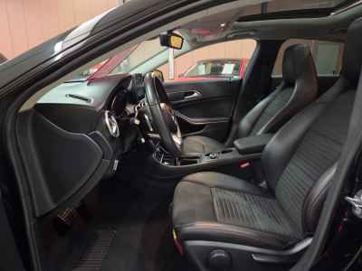 Mercedes-Benz CLA 200 Shooting Brake AMG-LINE 7G-DCT