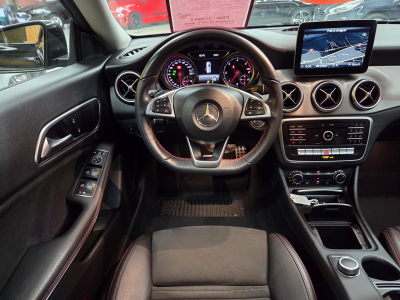 Mercedes-Benz CLA 200 Shooting Brake AMG-LINE 7G-DCT