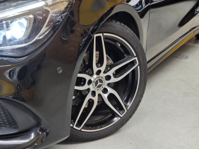 Mercedes-Benz CLA 200 Shooting Brake AMG-LINE 7G-DCT