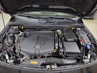 Mercedes-Benz CLA 200 Shooting Brake AMG-LINE 7G-DCT