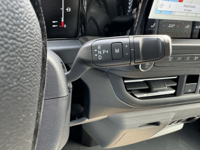 Ford Transit Custom 2.0 TDCi 170 L2H1 Doka LIMITED 2xST/NAV/LED