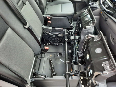 Ford Transit 2.0 TDCi 165 L2H2 4x4 Trend AHK/270° Türen