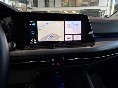 Volkswagen Golf VIII 1.5 TSI 130 ACTIVE, VIRTUAL, NAVI, LED, GARANTIE 12 MOIS