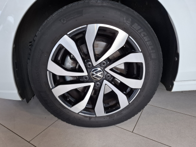 Volkswagen Golf VIII 1.5 TSI 130 ACTIVE, VIRTUAL, NAVI, LED, GARANTIE 12 MOIS