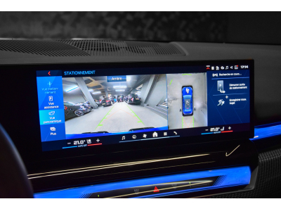 BMW M5 G90 - Marina Bay Blue Metallic