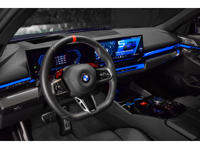 BMW M5 G90 - Marina Bay Blue Metallic