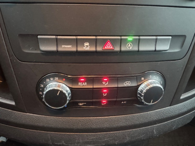 Mercedes-Benz Vito MERCEDES-BENZ VITO PRO LANG NAVI KAMERA 9 SITZE